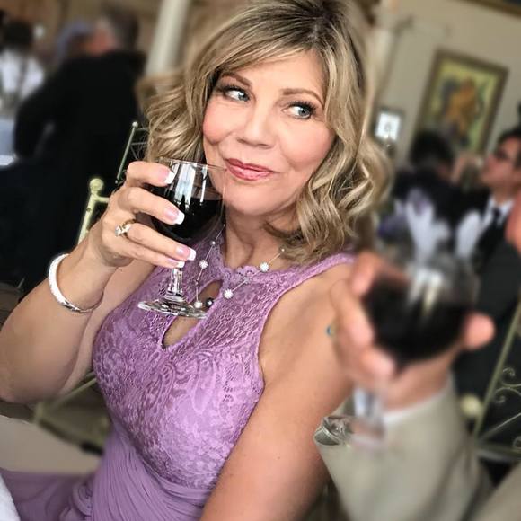 Meet your Posher, Paula - Picture 1 of 1